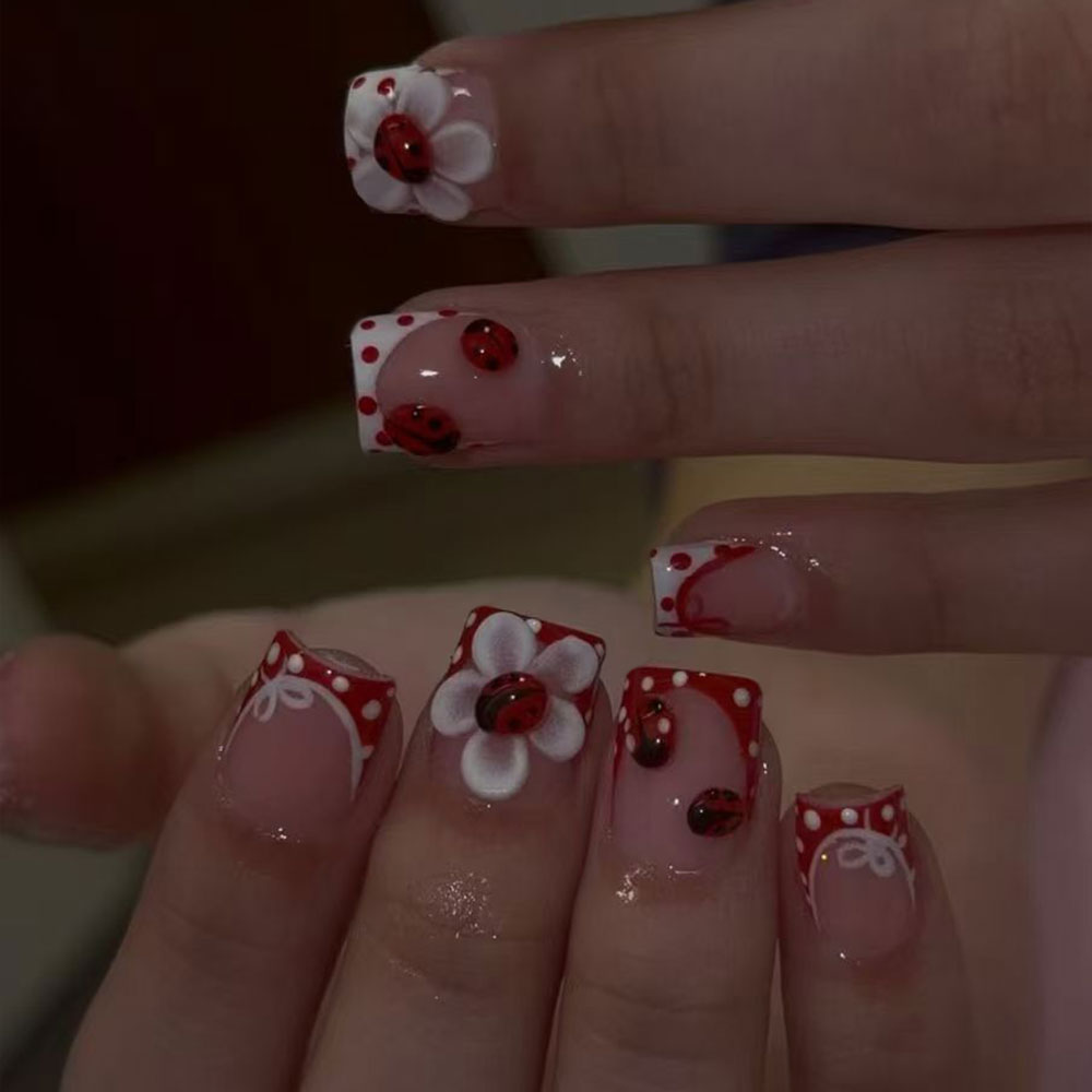 Nail Art Ideas - 24 pièces par ensemble. Autocollants pour